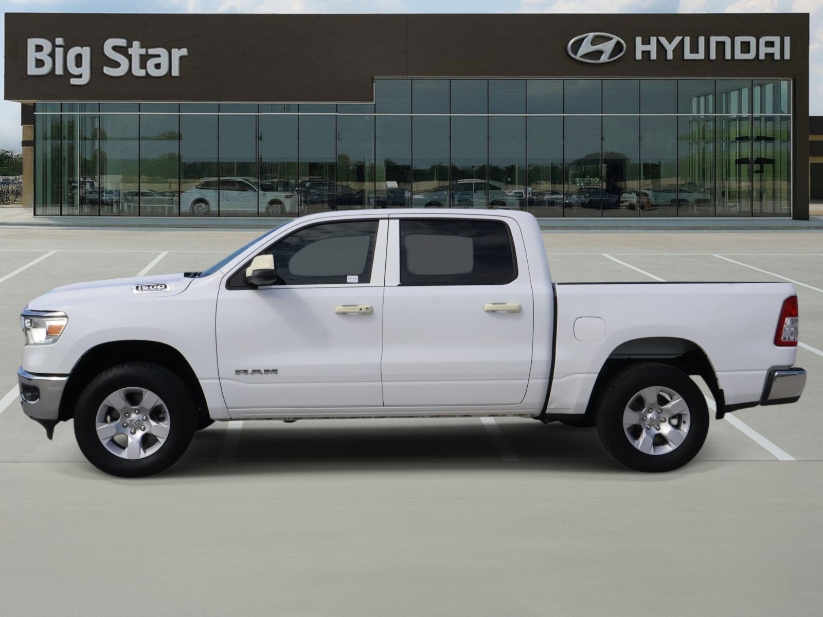 Used 2023 RAM 1500 Lone Star RWD image 2