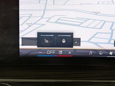 Certified 2024 BMW X5 xDrive40i w/ Premium Package image 24