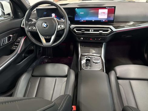 Used 2023 BMW 330i xDrive Sedan w/ Premium Package image 17