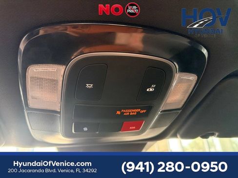 Used 2023 Hyundai Santa Cruz SEL FWD image 10