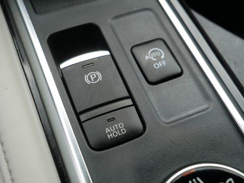 Certified 2023 Nissan Pathfinder SV AWD/4WD image 32