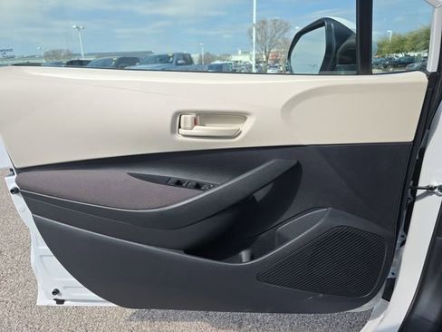 New 2026 Toyota Corolla LE image 27