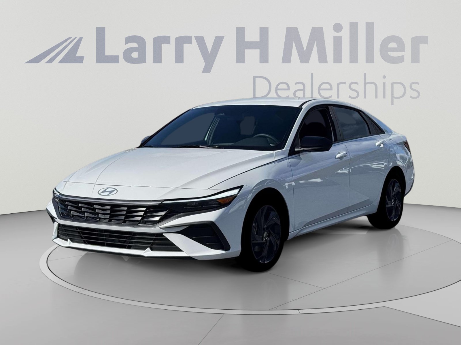 New 2026 Hyundai Elantra SEL FWD image 1