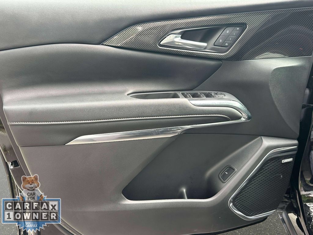 Used 2026 Chevrolet Traverse High Country w/ LPO, Floor Liner Package FWD image 15