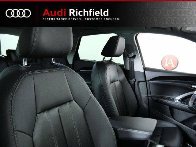 Certified 2025 Audi Q5 Premium w/ Premium Plus AWD/4WD image 29