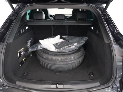 New 2025 Maserati Grecale GT image 30