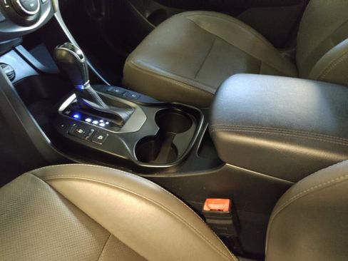 Used 2018 Hyundai Santa Fe Limited AWD/4WD image 26