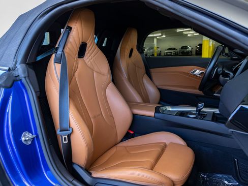 Used 2023 BMW Z4 M40i w/ Premium Package RWD image 27