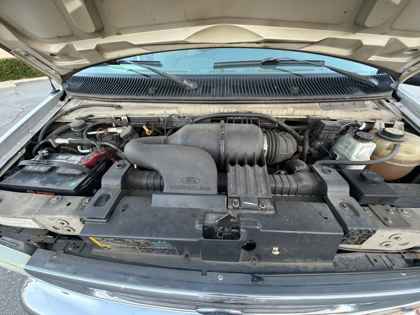 Used 2006 Ford E-350 and Econoline 350 XLT RWD image 27