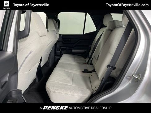 Certified 2025 Toyota 4Runner SR5 AWD/4WD image 22