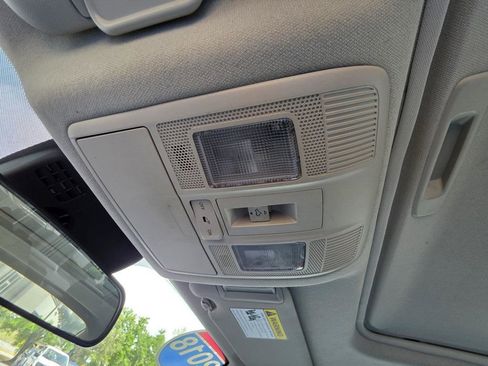 Used 2018 MAZDA MAZDA3 Touring image 24