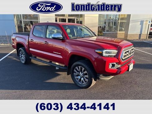 Used 2022 Toyota Tacoma Limited image 1