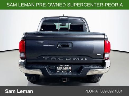 Used 2018 Toyota Tacoma TRD Off-Road image 6