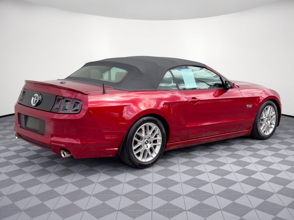 Used 2014 Ford Mustang Premium w/ Equipment Group 202A RWD image 9