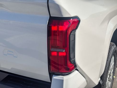 New 2026 Toyota Tacoma SR5 image 8