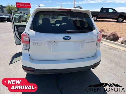 Used 2018 Subaru Forester 2.5i Premium AWD/4WD image 5