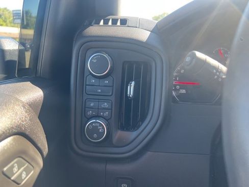 Used 2024 Chevrolet Silverado 2500 Custom w/ Custom Value Package image 16