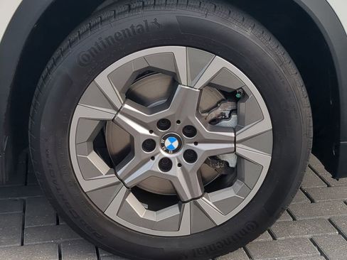 Certified 2023 BMW X1 xDrive28i w/ Convenience Package image 12