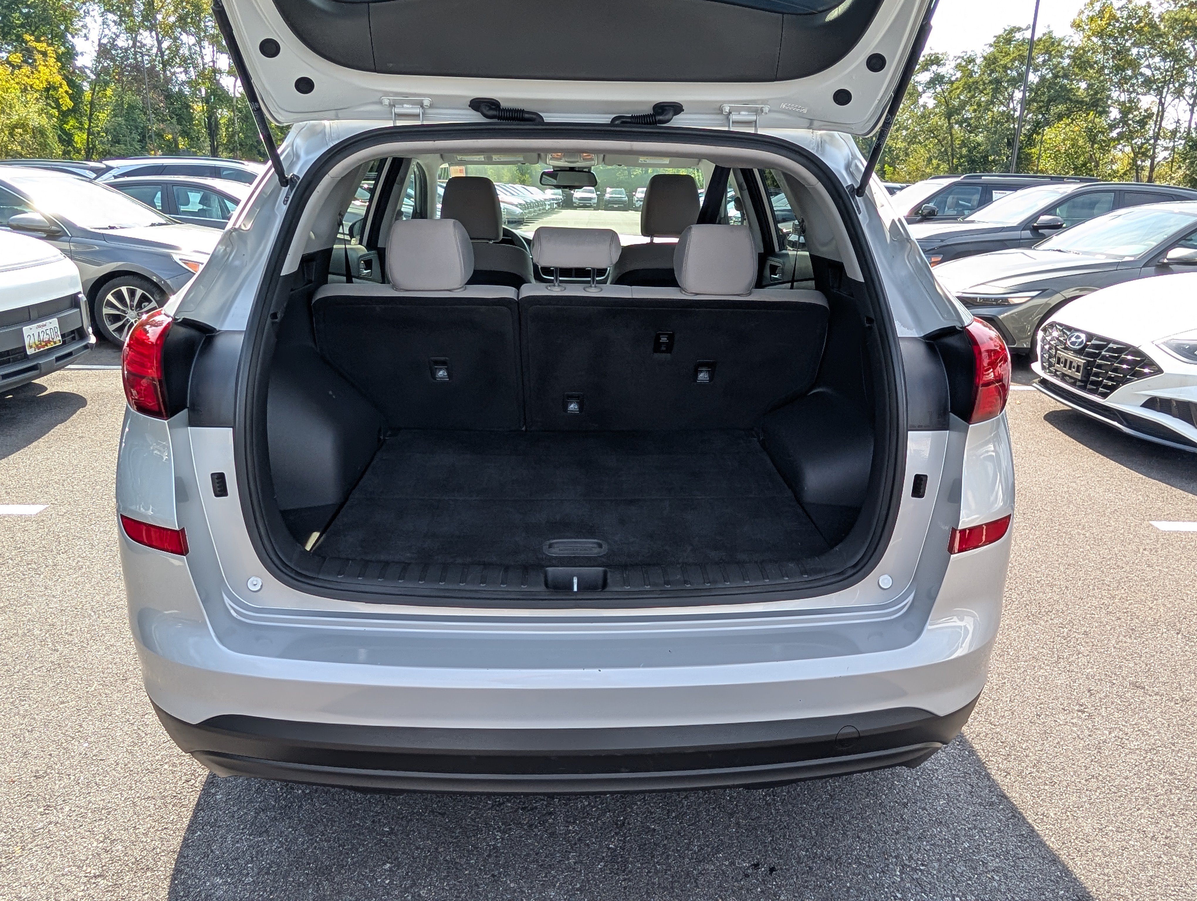 Used 2019 Hyundai Tucson Value AWD/4WD image 12