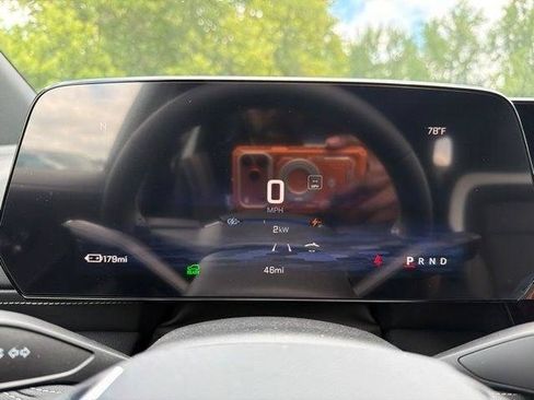 New 2026 Chevrolet Blazer EV LT AWD/4WD image 46