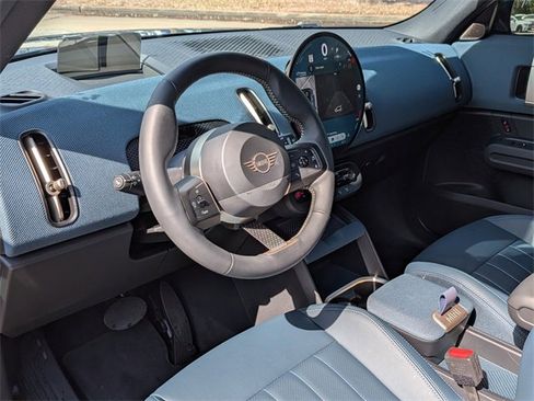 Used 2025 MINI Cooper Countryman S w/ Comfort Package Max image 15