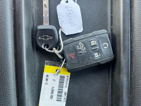 Used 2021 Chevrolet Silverado 2500 Custom w/ Custom Value Package image 20