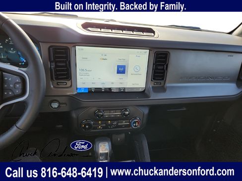 New 2025 Ford Bronco Badlands w/ Sasquatch Package AWD/4WD image 18
