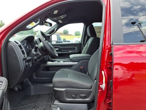 New 2026 RAM 2500 Big Horn AWD/4WD image 6