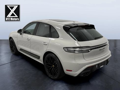 Used 2024 Porsche Macan GTS w/ Premium Plus Package AWD/4WD image 4
