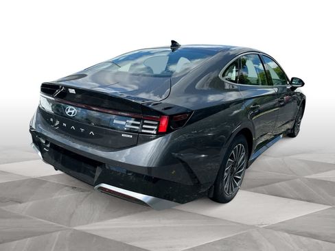 New 2025 Hyundai Sonata SEL FWD image 8