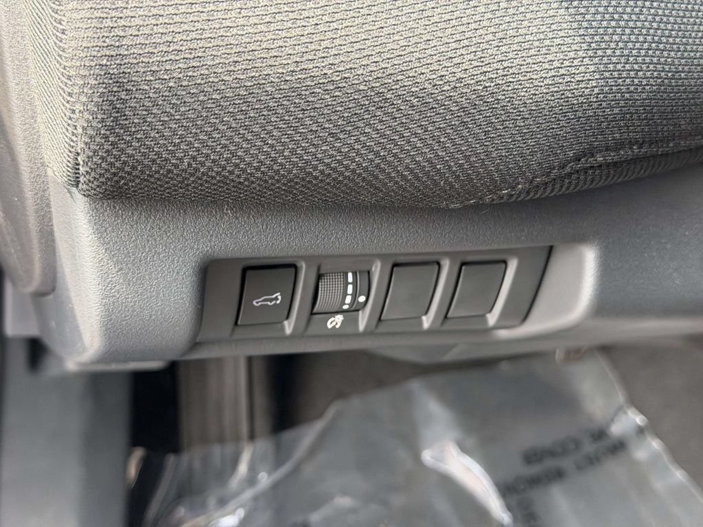 Certified 2026 Subaru Outback Premium AWD/4WD image 19