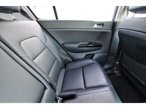 Used 2021 Kia Sportage EX w/ EX Technology Package FWD image 11