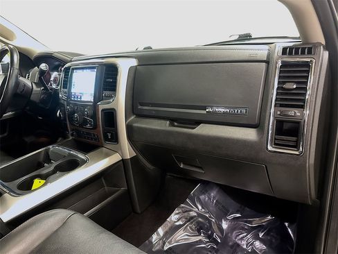 Used 2018 RAM 2500 Laramie w/ Snow Chief Group image 34