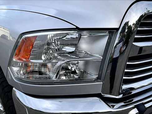 Used 2015 RAM 2500 Big Horn image 27