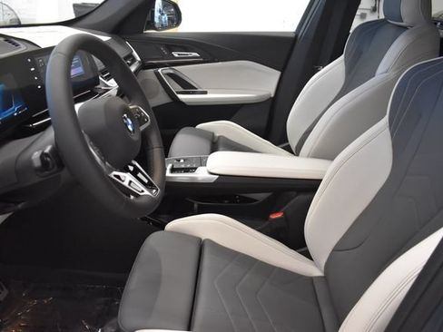 New 2026 BMW X1 xDrive28i w/ M Sport Package AWD/4WD image 22