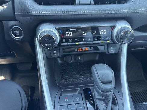 Used 2023 Toyota RAV4 XLE w/ Convenience Package image 14