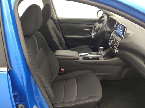 Used 2025 Nissan Sentra SV FWD image 21