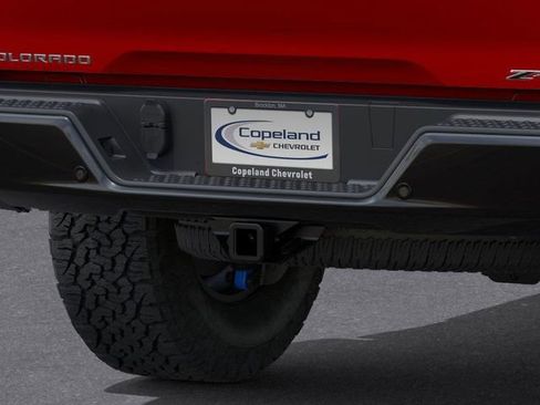 New 2026 Chevrolet Colorado ZR2 w/ Technology Package image 15