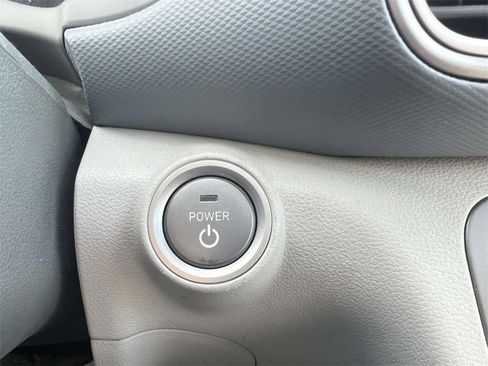 Used 2019 Hyundai Kona Limited w/ Cargo Package image 30