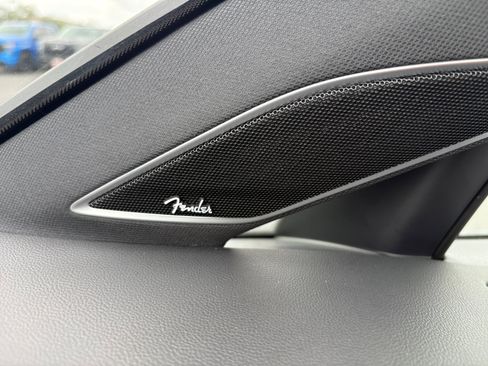 Used 2019 Volkswagen GTI SE w/ SE Experience Package image 23