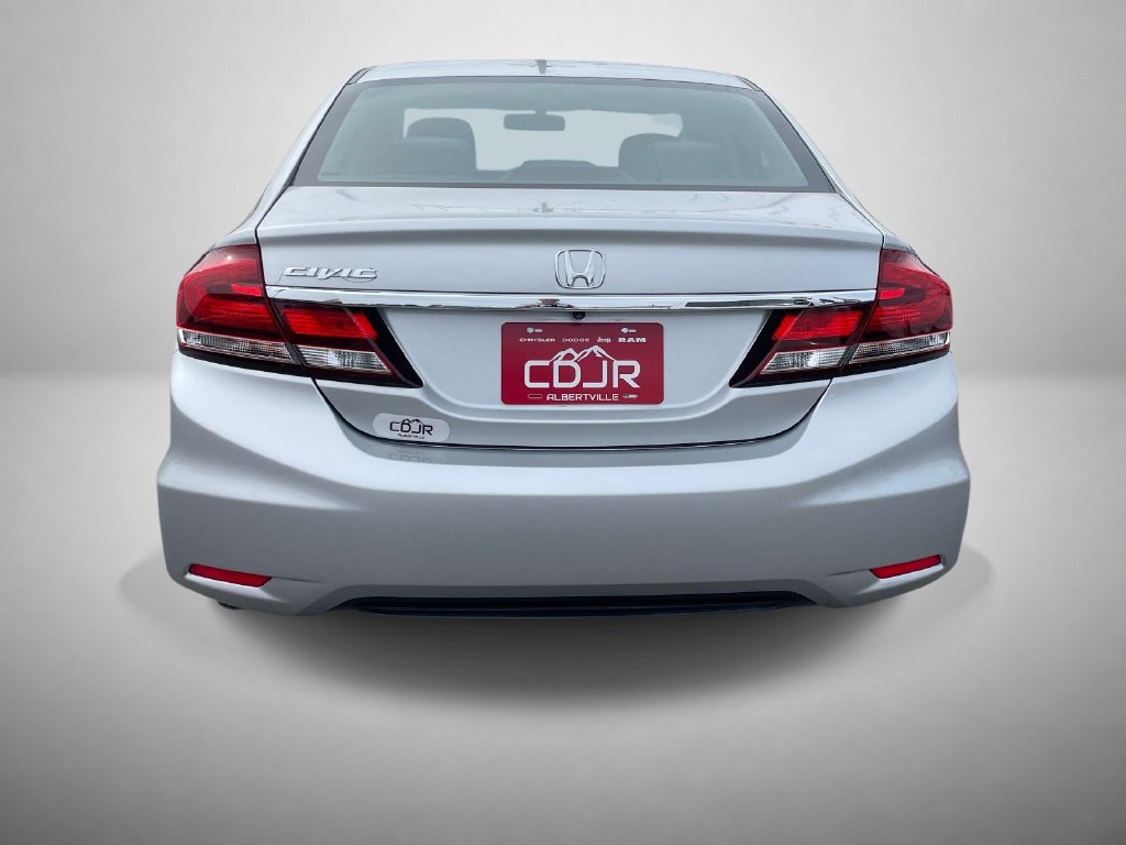 Used 2015 Honda Civic SE image 4