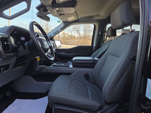 Used 2024 Ford F150 XLT w/ Mobile Office Package image 12