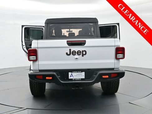 Used 2023 Jeep Gladiator Mojave w/ Trailer Tow Package image 44