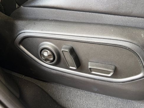 Used 2024 Jeep Grand Cherokee Limited RWD image 31