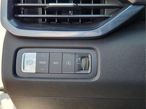 New 2025 GMC Acadia AT4 w/ LPO, Floor Liner Package image 17