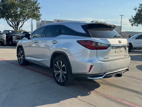 Used 2018 Lexus RX 450hL Premium w/ Premium Package AWD/4WD image 3