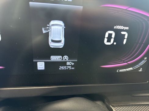 Used 2025 Kia Sportage LX image 35