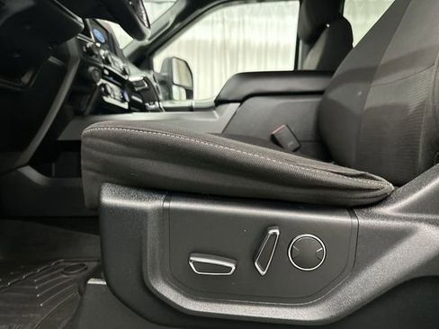 Used 2017 Ford F150 XLT w/ Equipment Group 302A Luxury image 18