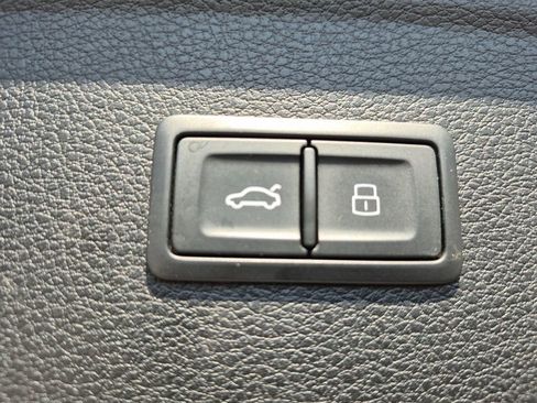 Used 2023 Audi Q5 2.0T Premium Plus image 17