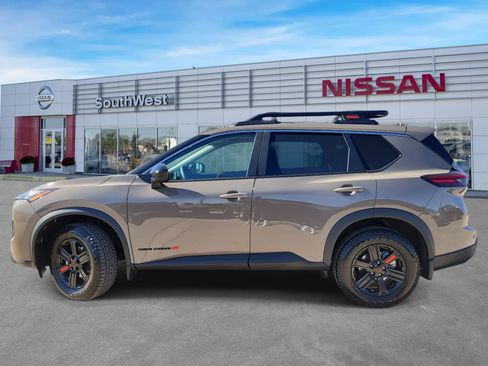 New 2026 Nissan Rogue SV AWD/4WD image 9
